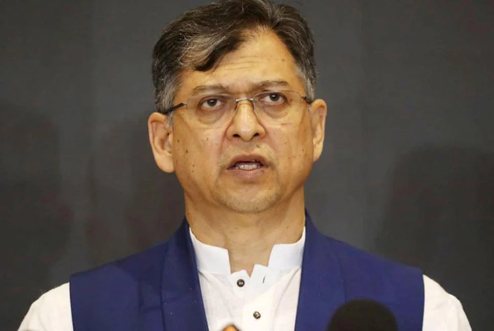 অন্তর্বর্তী সরকারের বিভিন্ন কর্মকাণ্ডে বিএনপি হতাশ : সালাহউদ্দিন আহমদ