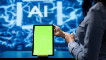 ‘জেন জি’ উত্যক্তকারীদের ভাষা বুঝতে এআই টুল বানাচ্ছে অস্ট্রেলিয়ার পুলিশ