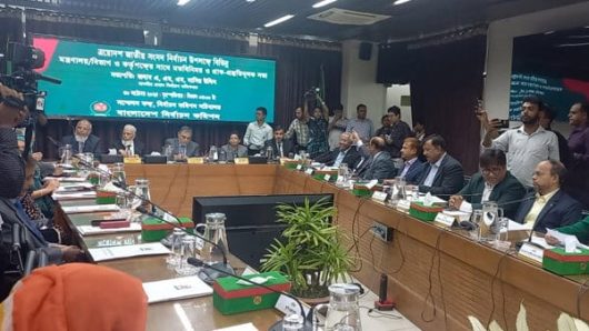 সংসদ নির্বাচন নিয়ে আন্তঃমন্ত্রণালয় বৈঠকে ইসি