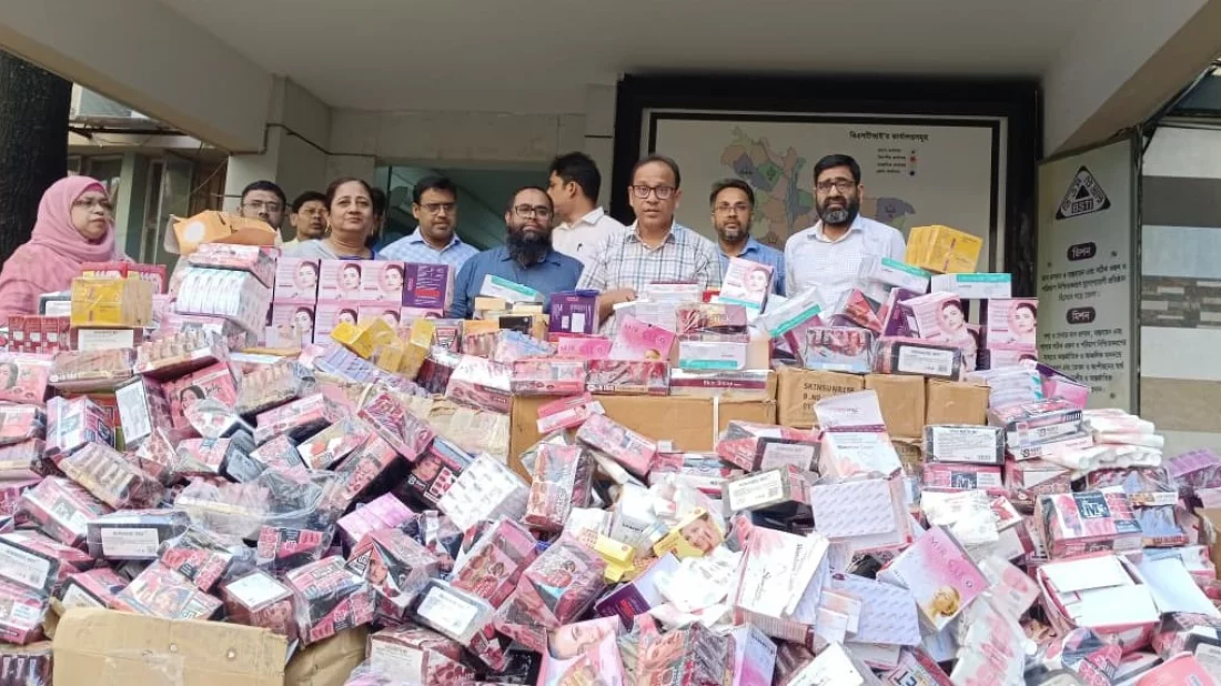 ফর্সা হতে নকল ক্রিম ব্যবহারে ডেকে আনা হচ্ছে মরণব্যাধি