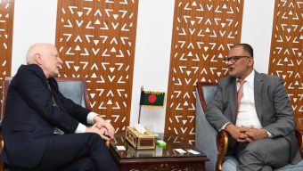 বাণিজ্য উপদেষ্টার সাথে জার্মানির রাষ্ট্রদূতের বৈঠক