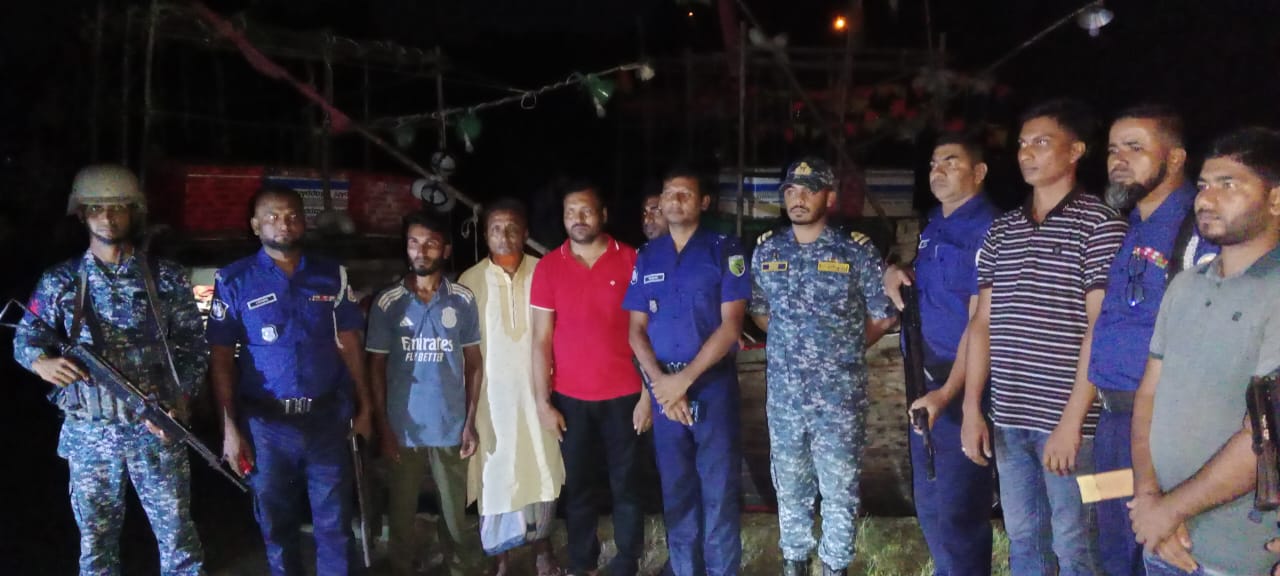 মনপুরা অভিযানে হামলায় আহত দুই, জেলেসহ জাল ও নৌকা আটক