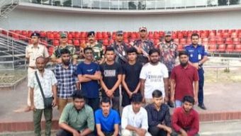 ৮ মাস পর বেনাপোল চেকপোস্ট দিয়ে দেশে ফিরল ১২ বাংলাদেশি নাবিক