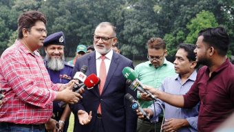 কার্গো ভিলেজের অগ্নিকান্ডের তদন্ত প্রতিবেদন প্রকাশ করবে সরকার : বাণিজ্য উপদেষ্টা