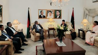 মির্জা ফখরুলের সঙ্গে জাতিসংঘের গোয়েন লুইসের বৈঠক