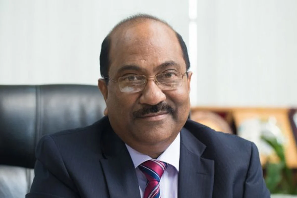 সাবেক ডেপুটি গভর্নর এসকে সুরের বিচার শুরু