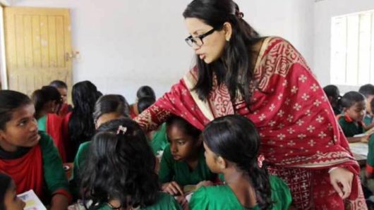 সহকারী শিক্ষক নিয়োগ, আবেদন করবেন যেভাবে