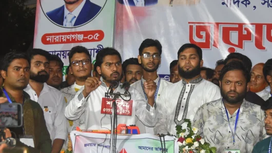 রাজনৈতিক দলগুলোর অবস্থান বুঝে জোটে যাওয়ার সিদ্ধান্ত হবে: নুর