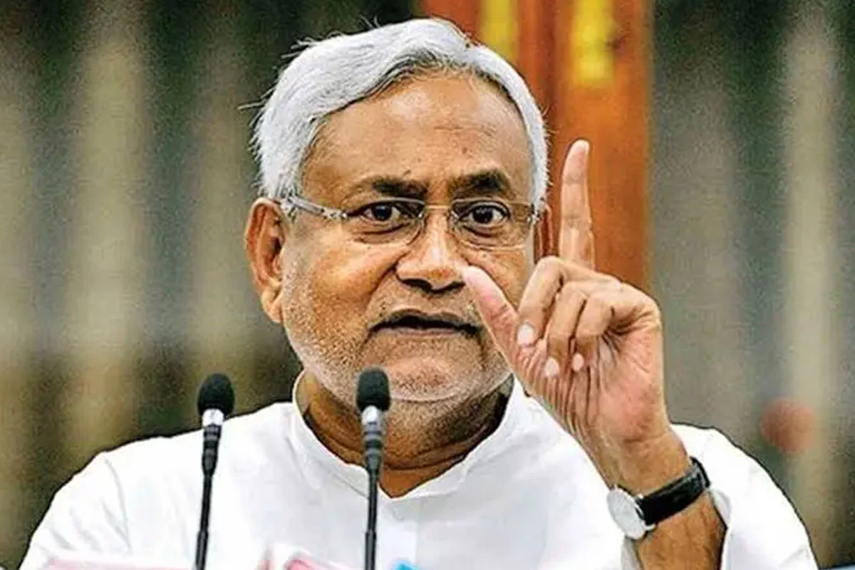 বিহারে রেকর্ড গড়ে ১০ম বার মুখ্যমন্ত্রীর শপথ নীতিশ কুমারের