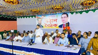 দক্ষিণখানের জামতলায় দলীয় লিফলেট বিতরণ ও উঠান বৈঠকের সমাবেশ