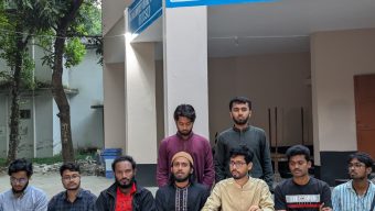 ‎রেজিস্ট্রারের অশোভন আচরণে ২৪ ঘণ্টার আল্টিমেটাম রাকসুর