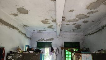 ‎ভূমিকম্পে হেলে পড়েছে রাবির শেরে বাংলা ফজলুল হক হল, শিক্ষার্থীদের বিক্ষোভ