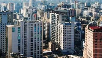 টাইম বোমার উপর দাঁড়িয়ে আছে ঝুঁকিপূর্ণ ঢাকা?