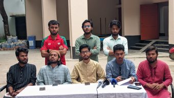 ‎২২ বছরের আয়ের হিসাব নেই রাকসুর ফান্ডে, অভিযোগ ভিপির