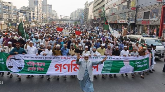 উত্তরায় জামাতের এমপি প্রার্থী আশরাফুল হকের পক্ষে বিশাল গণমিছিল