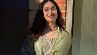 ১৩ বছর বয়সে বাবার সাথে নির্বাসিত জাইমা ফিরছেন দেশে
