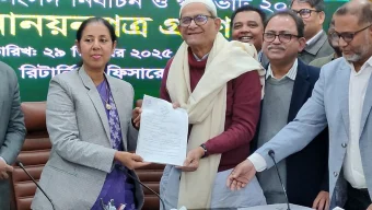কর্মসংস্থান সৃষ্টিকে আমরা সবচেয়ে গুরুত্ব দেব, মনোনয়নপত্র জমা দিয়ে মির্জা ফখরুল
