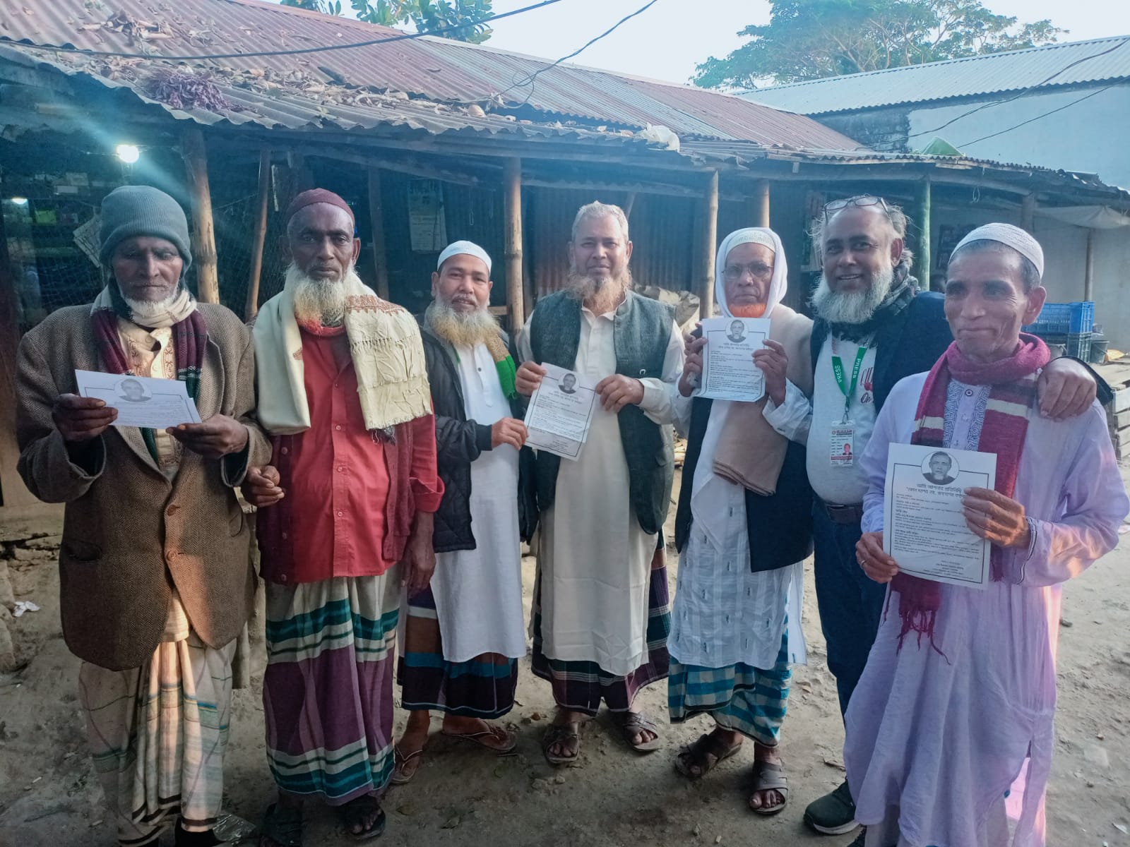 শরীয়তপুর–৩ আসনে নির্দলীয় প্রার্থী হিসেবে নির্বাচনী মাঠে; শৈশবের গ্রাম মনুয়ায় আবেগঘন গণসংযোগ