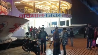 ঘন কুয়াশার কারনে বরিশালের সঙ্গে সারা দেশের নৌ চলাচল বন্ধ