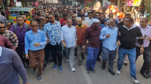 হাদি ও এরশাদের ওপর গুলিবর্ষণের প্রতিবাদে বরিশালে বিএনপির বিক্ষোভ