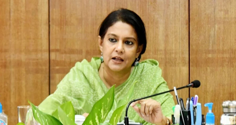 মেগা প্রকল্প নয়, মানুষের মৌলিক চাহিদা পূরণে দিতে হবে উন্নয়ন দৃষ্টি — পরিবেশ উপদেষ্টা