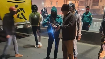 খিলগাঁও ফ্লাইওভারে কাভার্ডভ্যানের চাপায় পুলিশ সদস্য নিহত