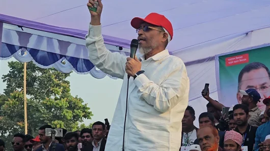 একটা দল হতাশাগ্রস্ত হয়ে আবোল-তাবোল বলছে: বাবর