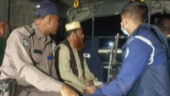 বগুড়ায় ভোটকেন্দ্রে অনুপ্রবেশের দায়ে জামায়াত নেতা আটক