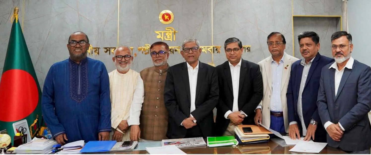 ঢাকা উত্তর ও দক্ষিণসহ দেশের ৬টি সিটি কর্পোরেশনে নবনিযুক্ত প্রশাসকগণ আনুষ্ঠানিকভাবে দায়িত্ব গ্রহণ করেছেন