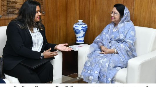 বেসামরিক বিমান পরিবহন ও পর্যটন মন্ত্রণালয়ের মাননীয় মন্ত্রী ও প্রতিমন্ত্রীর সঙ্গে বাংলাদেশে নিযুক্ত মালদ্বীপের রাষ্ট্রদূত এর সৌজন্য সাক্ষাৎ