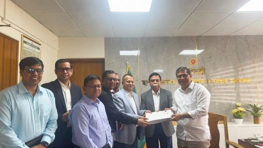 গাজীপুর সিটি কর্পোরেশনের ক্ষতিগ্রস্ত রাস্তার তদন্ত প্রতিবেদন দাখিল