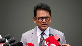 এনটিআরসিএ পরীক্ষার বিভিন্ন কেন্দ্র পরিদর্শন করেন শিক্ষা এবং প্রাথমিক ও গণশিক্ষা মন্ত্রী