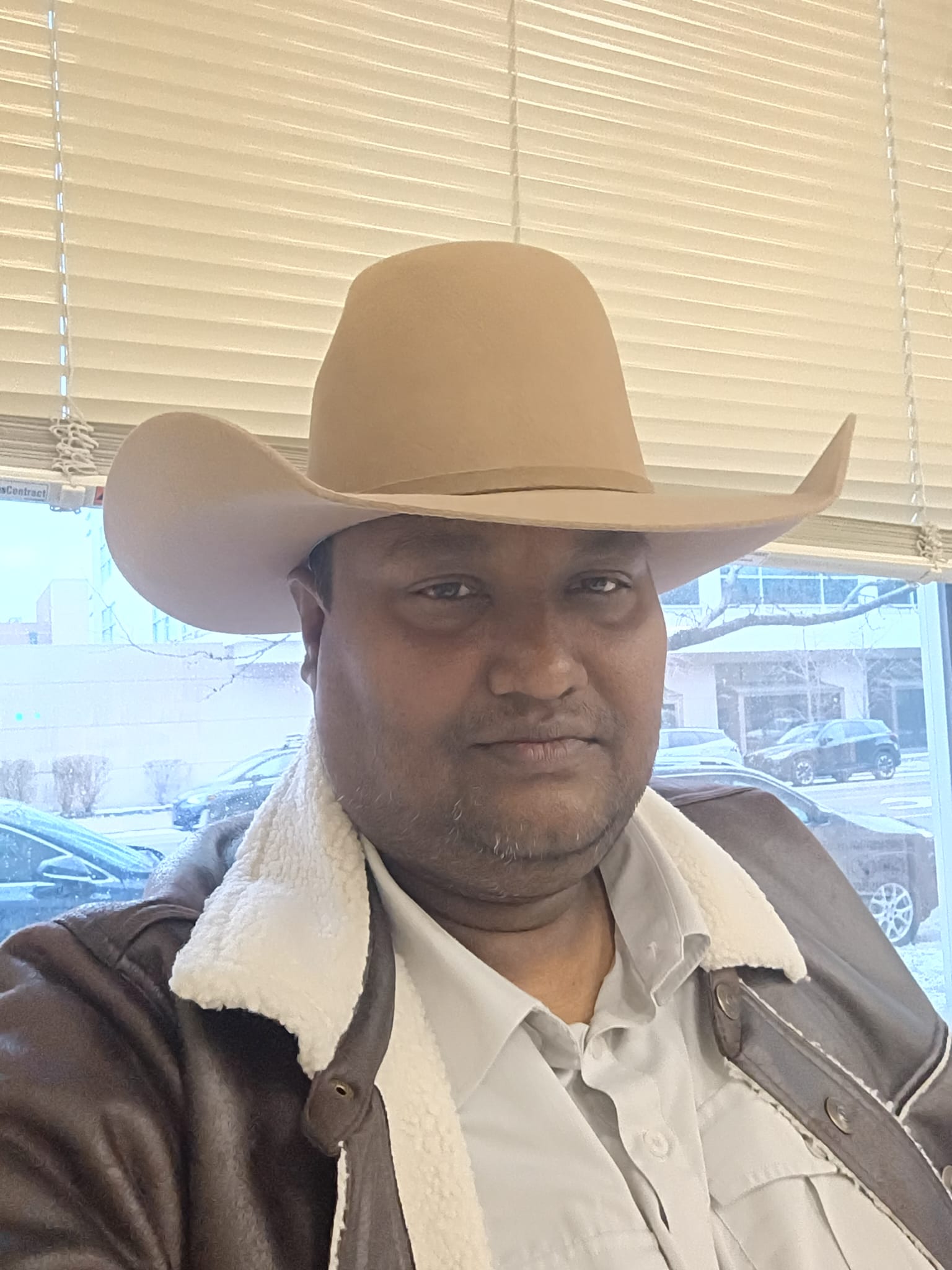 রাজনৈতিক অস্থিরতায় প্রকৌশলী মোঃ মাহমুদ হোসেনের নিরাপত্তা ও পেশাগত কার্যক্রম ঝুঁকিতে
