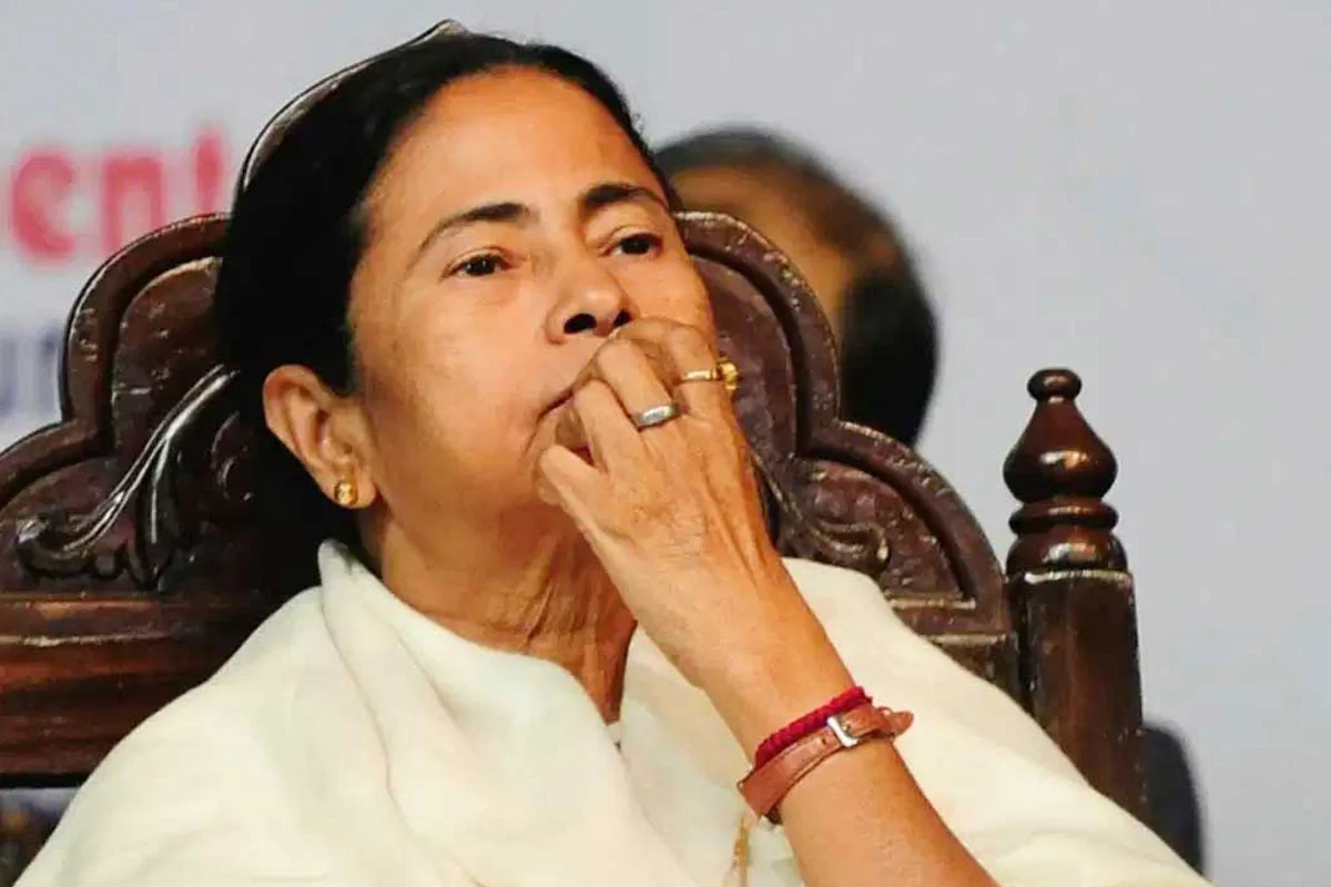 হাদি হত্যা মন্তব্যে মমতার বিরুদ্ধে রাষ্ট্রদ্রোহ মামলা