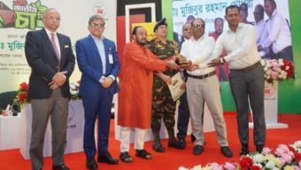 বিভিন্ন ক্যাটাগরিতে সম্মাননা পেল দেশের শীর্ষ চা বাগান ও প্রতিষ্ঠান
