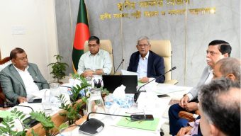 স্থানীয় সরকার মন্ত্রীর সভাপতিত্বে ডেঙ্গু প্রতিরোধে জাতীয় কমিটির ১ম সভা অনুষ্ঠিত, প্রতিমন্ত্রীর তত্ত্বাবধানে টাস্কফোর্স গঠনের সিদ্ধান্ত
