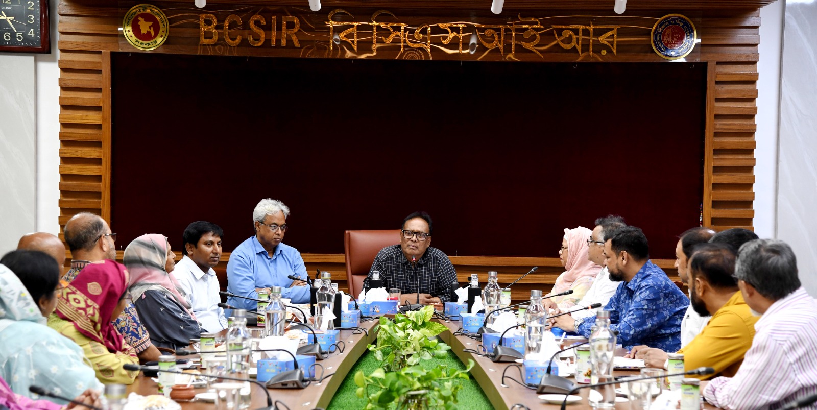 বিজ্ঞান ও শিল্প গবেষণায় উদ্ভাবিত পরিশ্রমের ফসল জনগণের হাতে তুলে দিতে হবে -বিজ্ঞান ও প্রযুক্তি মন্ত্রী ফকির মাহবুব আনাম