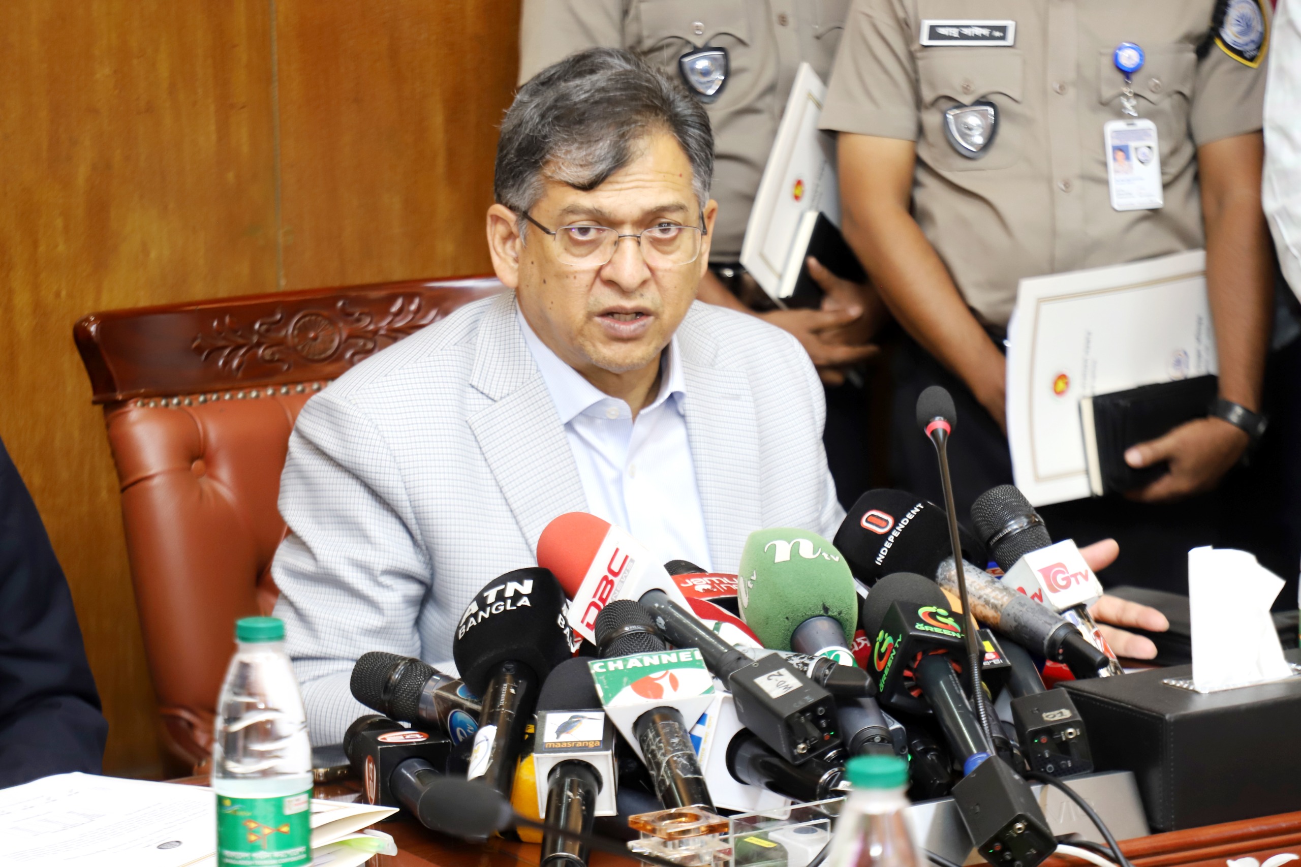 মাদকের বিরুদ্ধে কঠোর আইনি কাঠামো গড়ে তোলা হচ্ছে;  যুগোপযোগী সংশোধিত আইন দ্রুতই সংসদে পাস হবে: স্বরাষ্ট্রমন্ত্রী