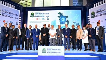 প্রধানমন্ত্রী তারেক রহমান আজ রাজধানীর নভোথিয়েটারে ‘ন্যাশনাল সেমিকন্ডাক্টর সিম্পোজিয়াম অ্যান্ড বিইএআর সামিট’র উদ্বোধনী অনুষ্ঠানে