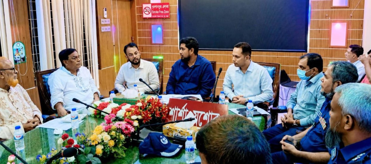 বেনাপোল বন্দরের শেডে মিলল নিখোঁজ ১৯ প্যাকেজ ভারতীয় পণ্য
