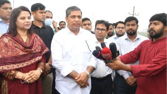 আমিনবাজারে ১.২ কিলোমিটার মহাসড়কজুড়ে বর্জ্য অপসারণ ও নিমগাছ রোপণ করা হবে: স্থানীয় সরকার প্রতিমন্ত্রী মীর শাহে আলম