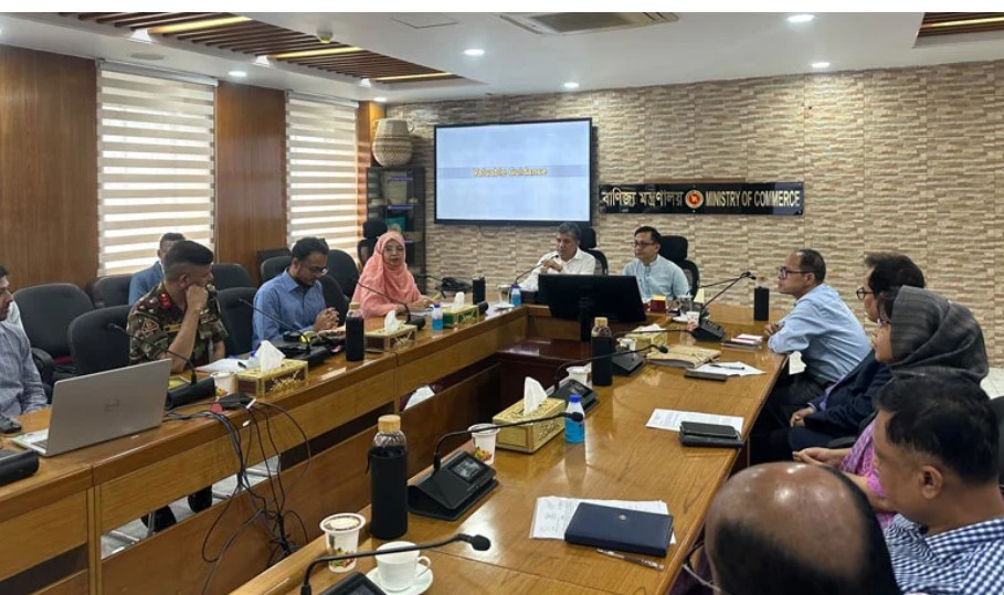 নিত্যপণ্যের সরবরাহ স্থিতিশীল রাখতে এআইভিত্তিক ডেটা বিশ্লেষণ ব্যবস্থার উদ্যোগ ১০ বছরের তথ্য বিশ্লেষণ করে আগাম সংকট শনাক্ত করবে প্রযুক্তি- বাণিজ্যমন্ত্রী