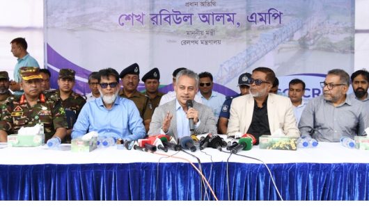 পূর্বের প্রাকৃতিক পরিবেশ ফিরিয়ে আনার লক্ষ্যেই অপসারণ করা হচ্ছে ভায়াডাক্টের নিচের মাটি – রেলপথমন্ত্রী