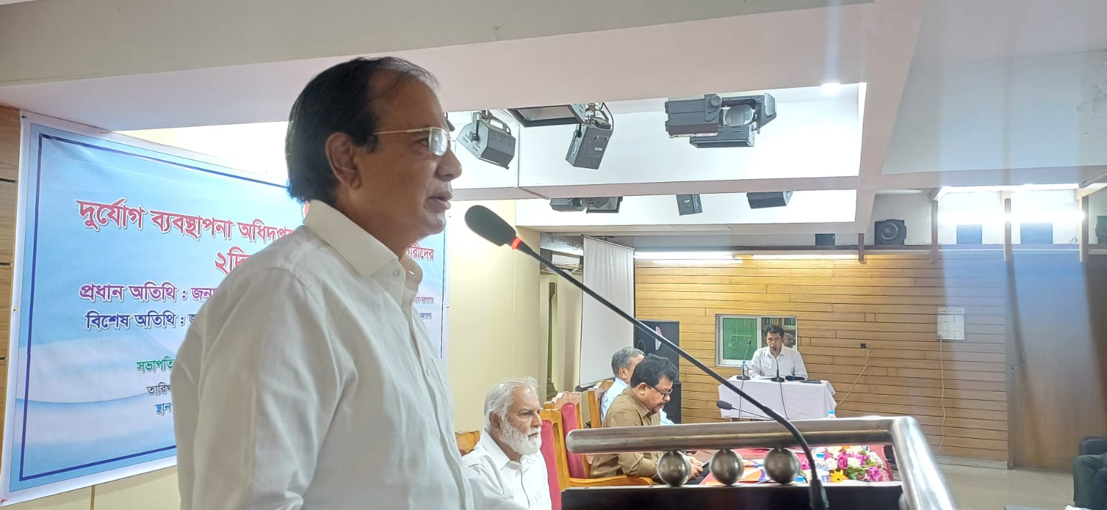 ১১২ টাকায় সরকারি চাকরি সরকারের স্বচ্ছতার নিদর্শন- আসাদুল হাবিব দুলু এমপি