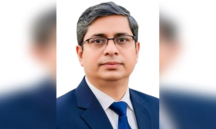 প্রধানমন্ত্রী তারেক রহমান মানবিক, বৈষম্যহীন ও সমৃদ্ধ বাংলাদেশ গড়তে কাজ করছেন -প্রতিমন্ত্রী মীর শাহে আলম
