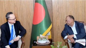 পরিবেশমন্ত্রীর সাথে এডিবি’র ভাইস প্রেসিডেন্টের সাক্ষাৎ