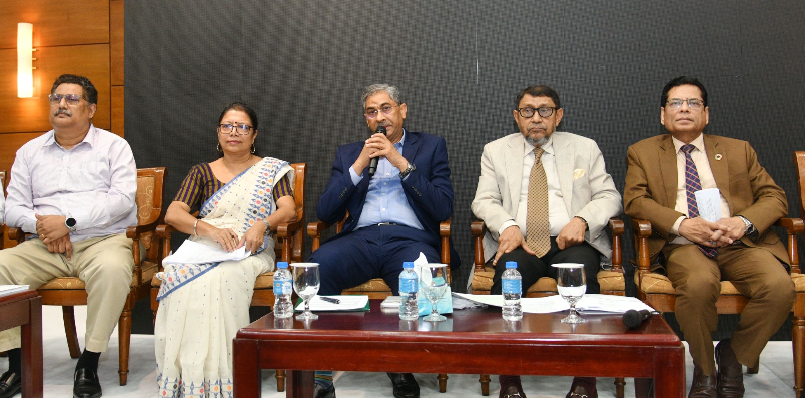 ‎অন্তর্ভুক্তিমূলক, টেকসই ও জলবায়ু সহনশীল পানি ব্যবস্থাপনা গড়ে তোলা হবেঃ পানিসম্পদ মন্ত্রী
