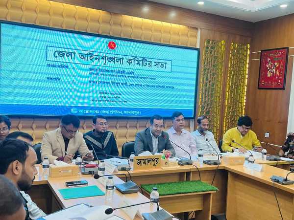 দেশে সারের সংকট নেই, সুষ্ঠু বিতরণে মনিটরিং জোরদারের নির্দেশ