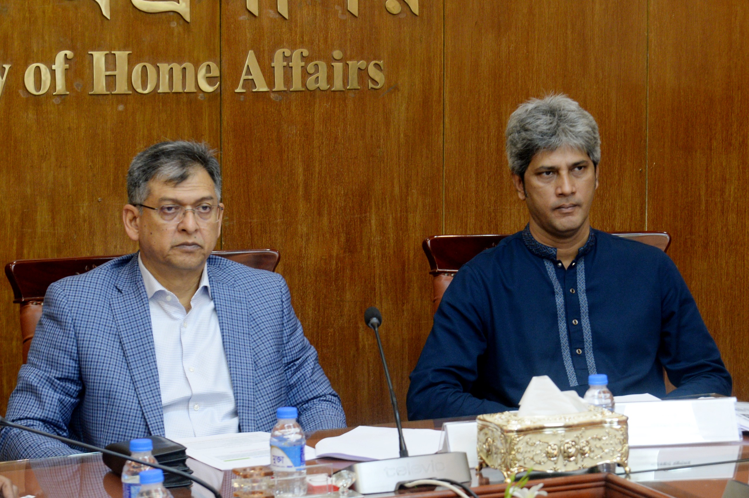 প্রকল্প বাস্তবায়নে সময়সীমা ও স্বচ্ছতা নিশ্চিতের নির্দেশ স্বরাষ্ট্রমন্ত্রীর