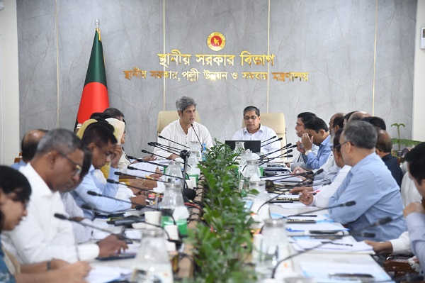 জনগুরুত্বপূর্ণ প্রকল্প দ্রুত বাস্তবায়নের নির্দেশ স্থানীয় সরকার প্রতিমন্ত্রীর